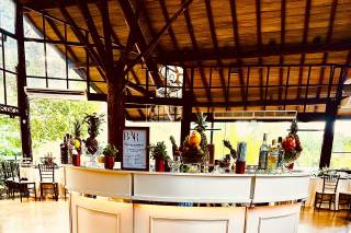 Amuse Bartenders