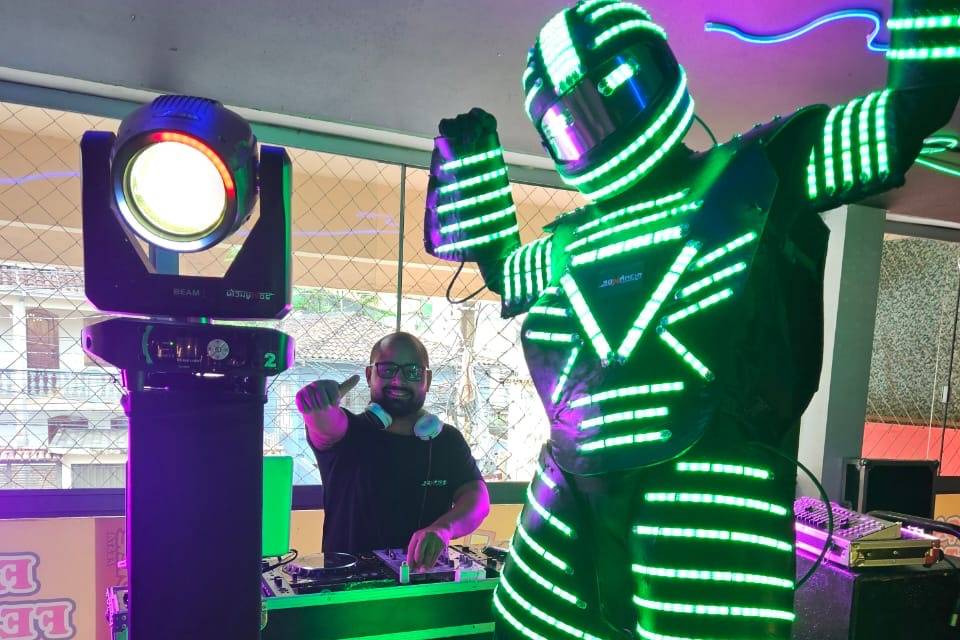 Robozão + DJ