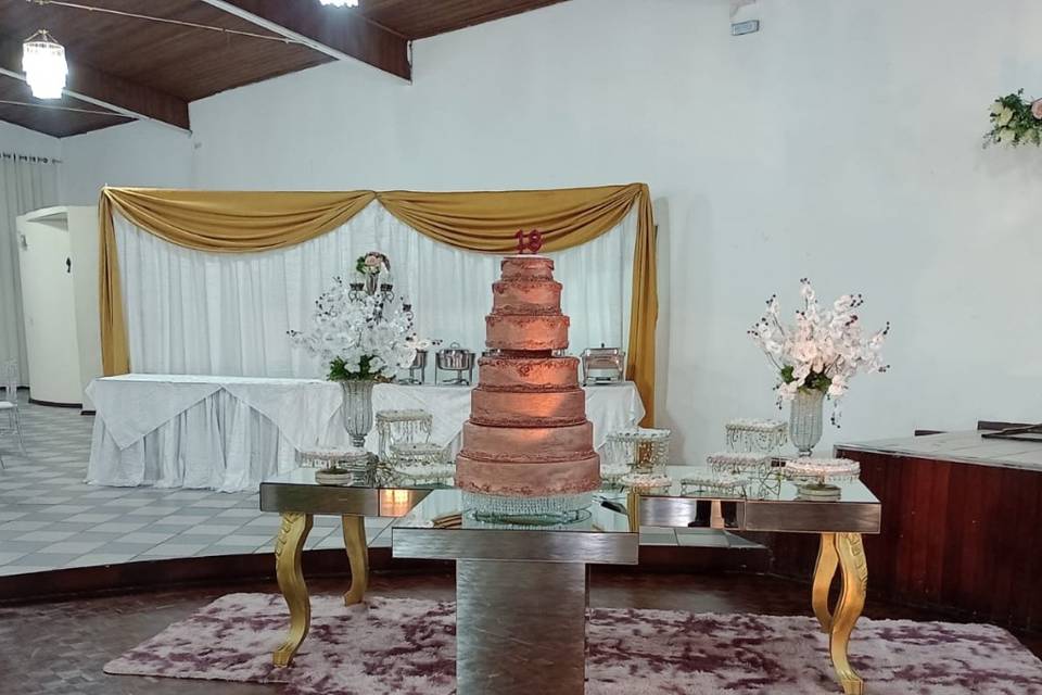 Mesa de doces bolo fakke
