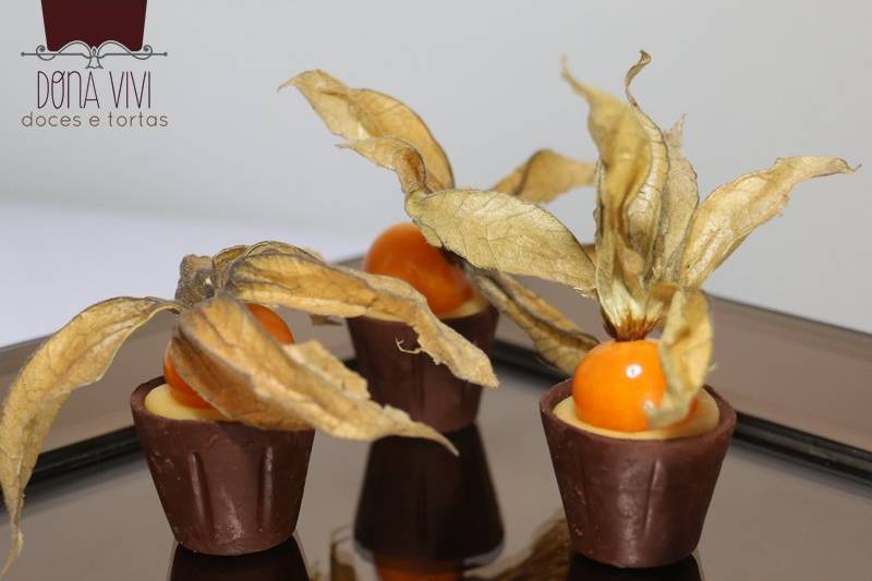 Physalis com creme de laranja