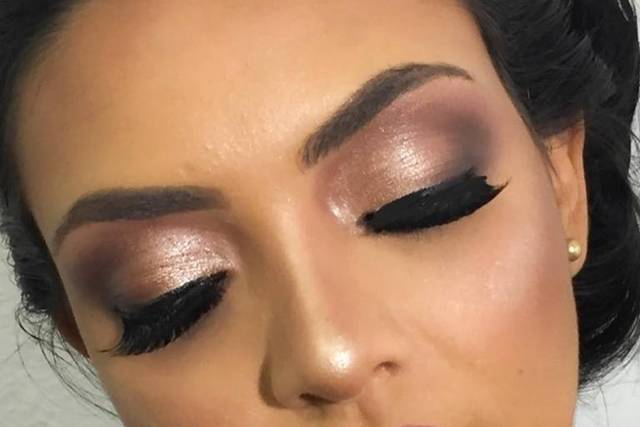 Rafaela Pereira Makeup