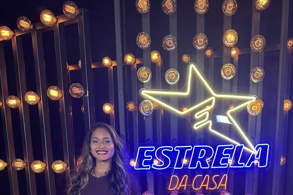 Cantando no Estrela da Casa