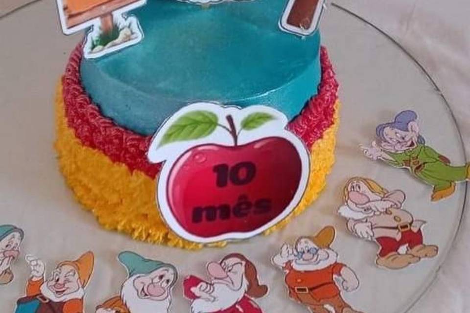 Bolo Branca de Neve