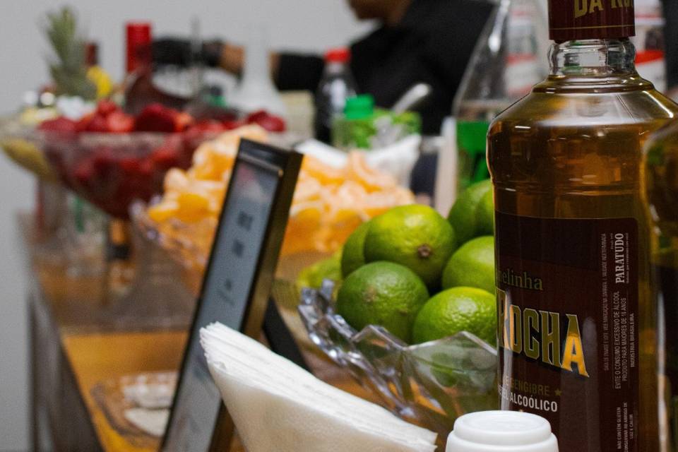 Mesa de drinks