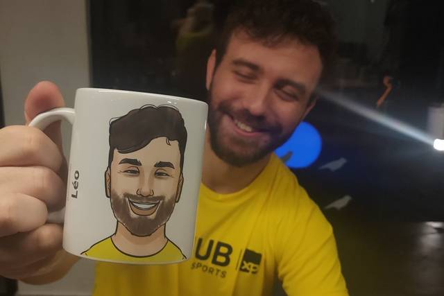 Caricatura Digital em Caneca