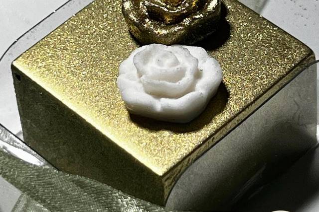Barrinha Floral de ouro
