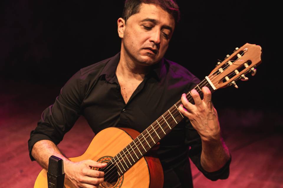 O violão de Biank Gonçalves
