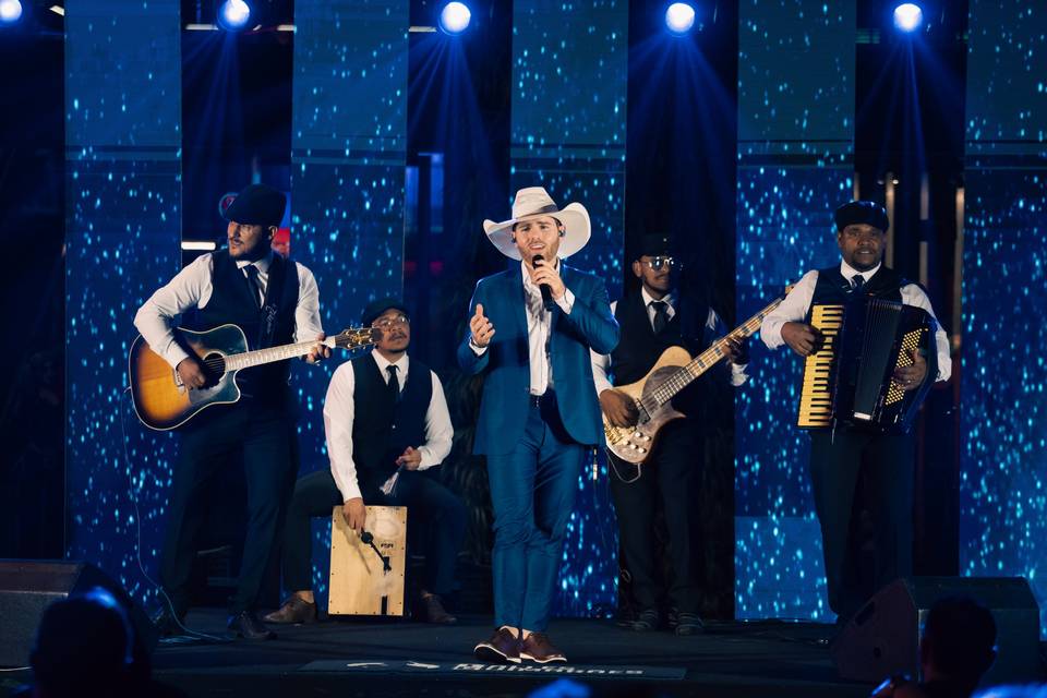 Platinum Experience Perf.