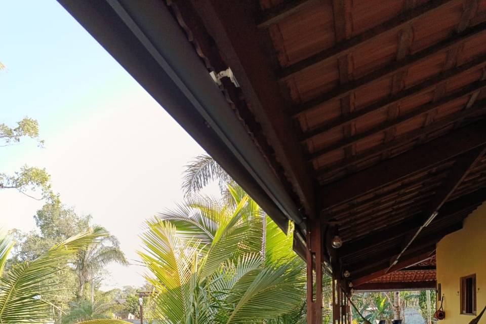 Piscina e Casa Principal