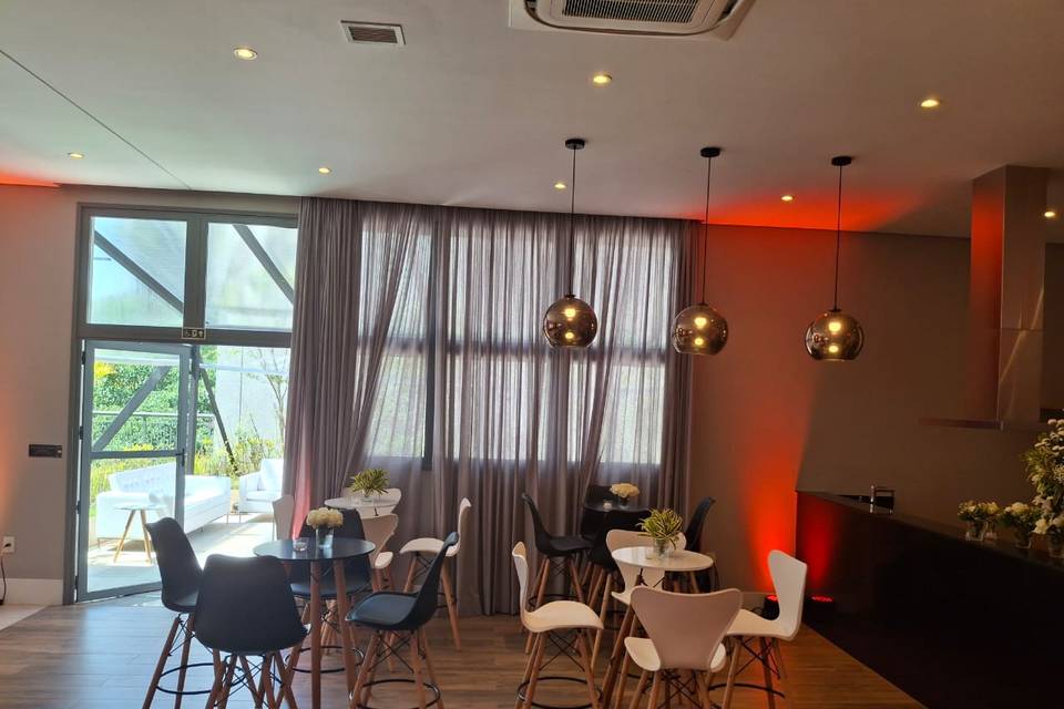 Bistro com Banquetas