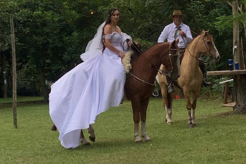 Entrada a cavalo