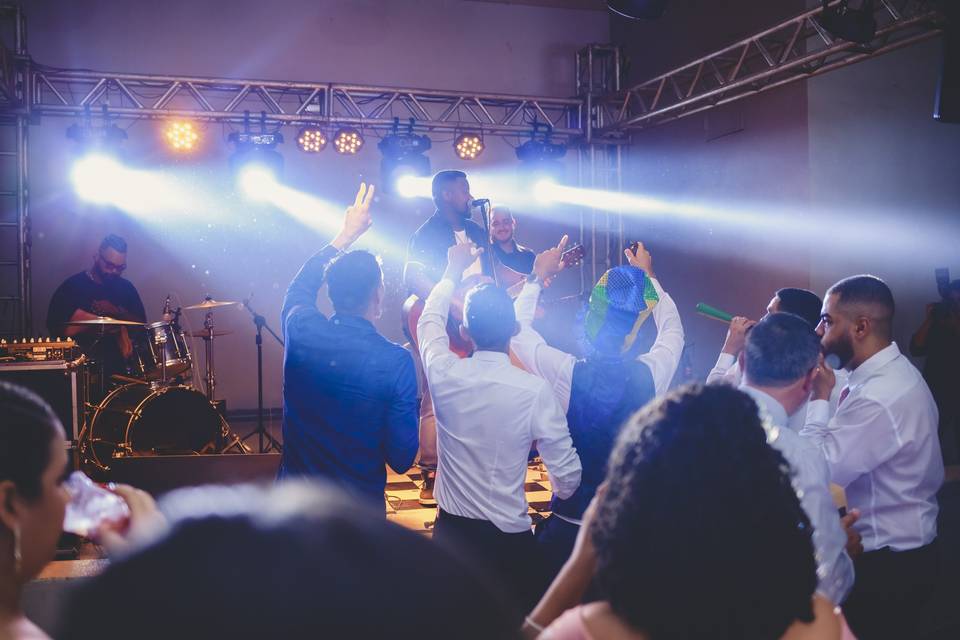 Agito total para festa