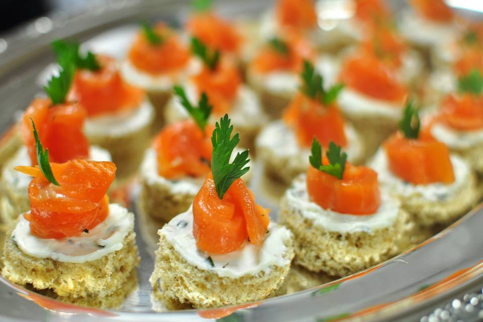 Salmão gravlax com cream chees