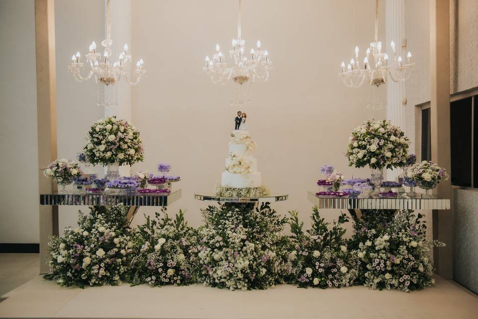 Decoração de mesa de bolo