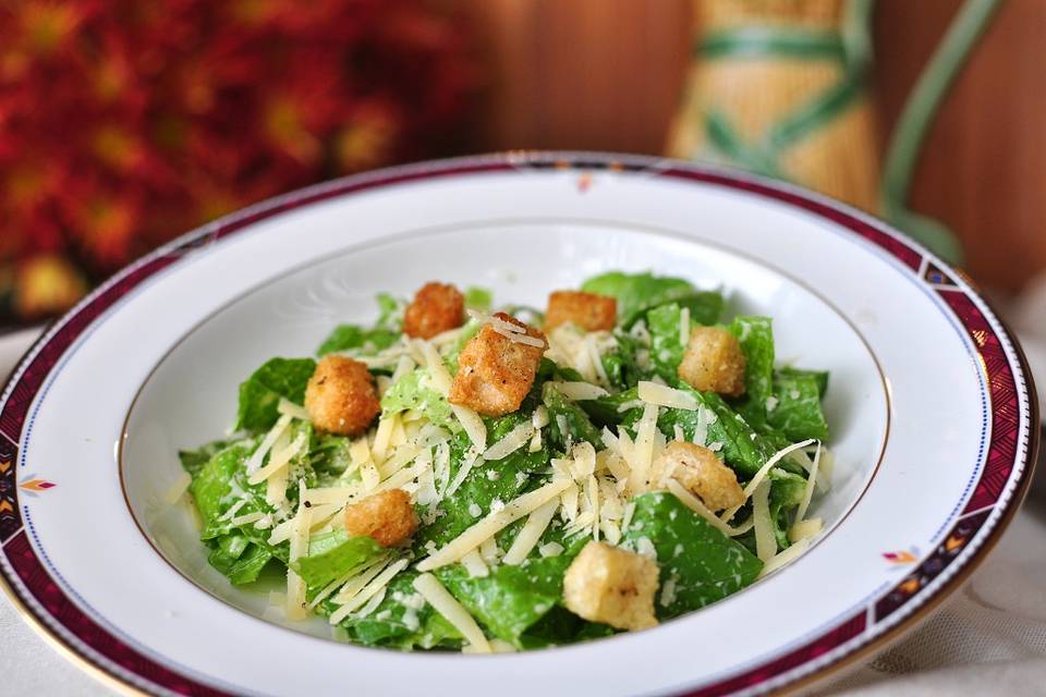 Salada Caesar