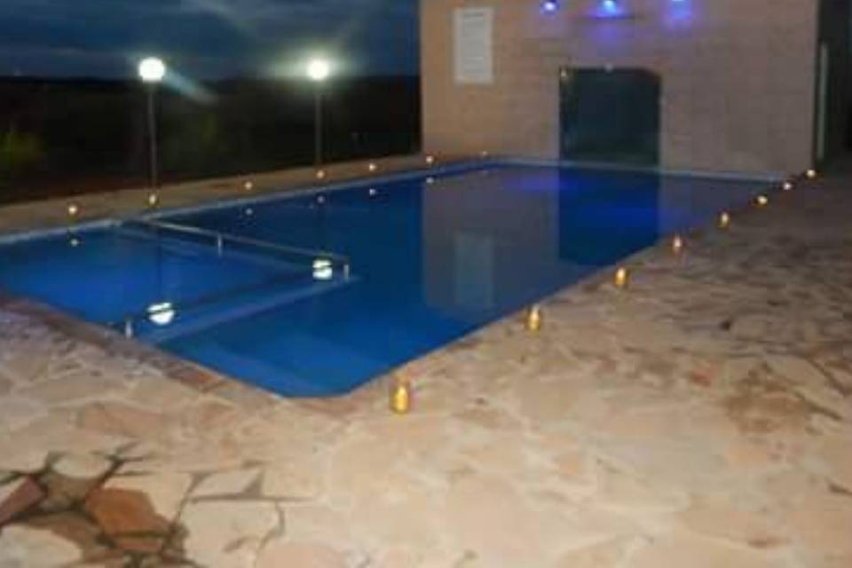 Piscina a noite