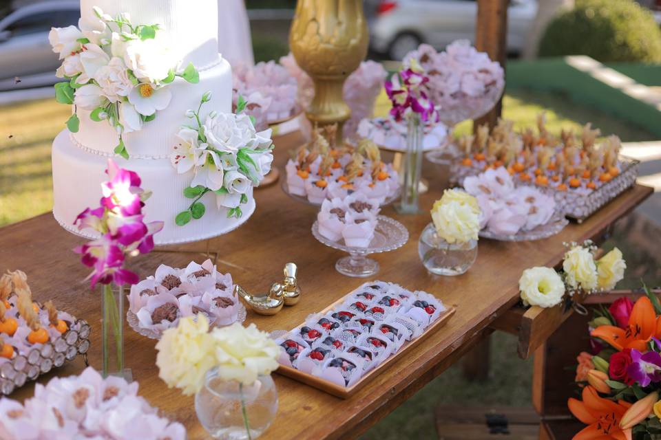 Casamento romântico no Campo