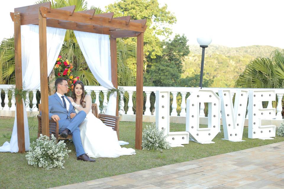 Casamento romântico no Campo