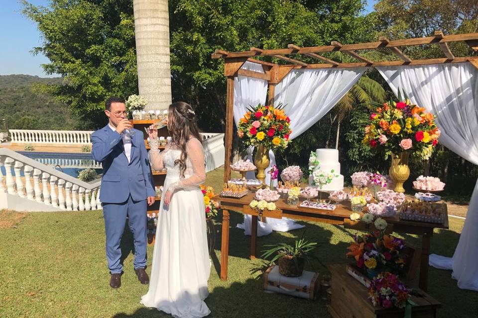 Casamento romântico no Campo