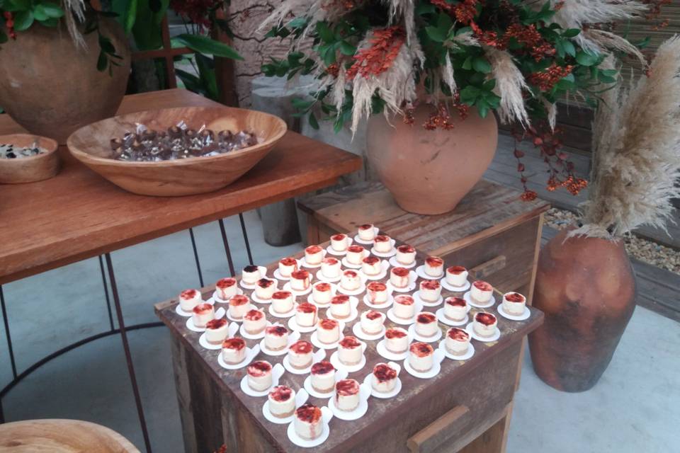 Mini cheesecake de frutas verm