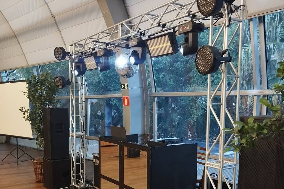 Sistema de som e luz