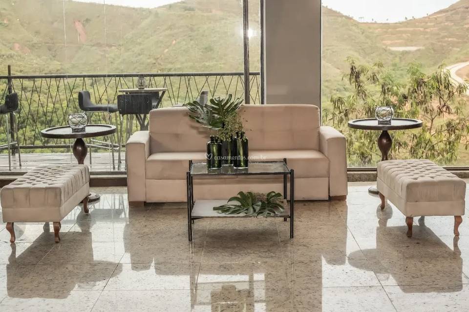 Lounge do espaço Vila da Serra