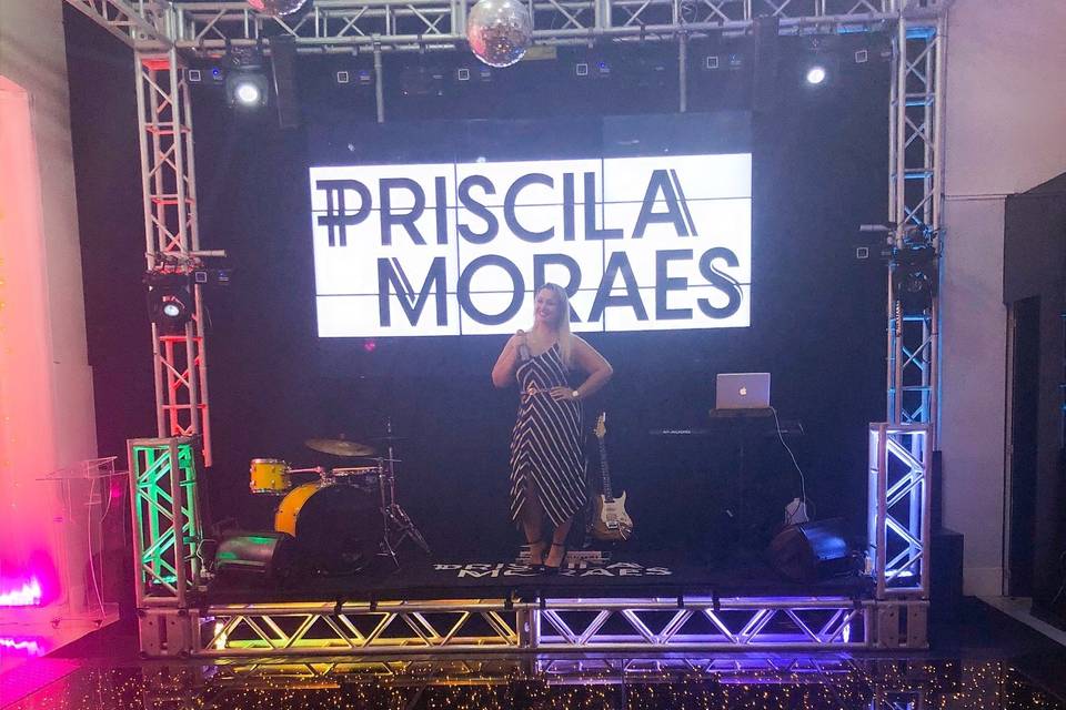 Cantora Priscila Moraes