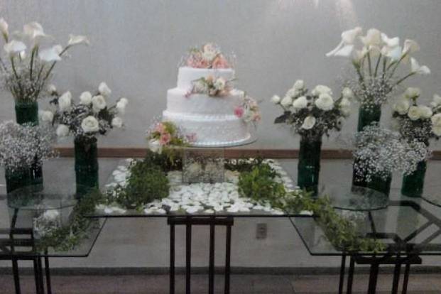 Decoração para casamento e bolo