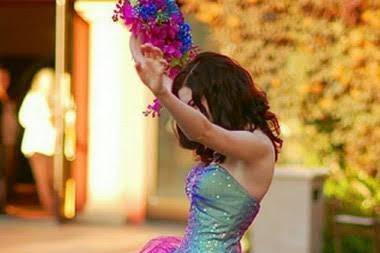 Debutante