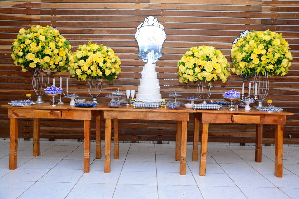 Casamento amarelo com azul