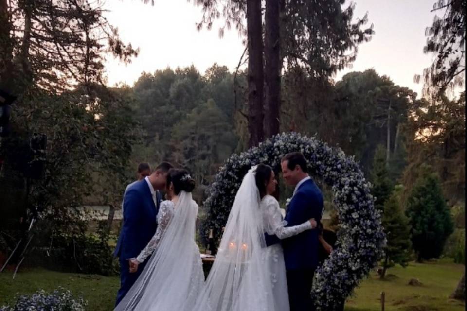 Casamento Duplo
