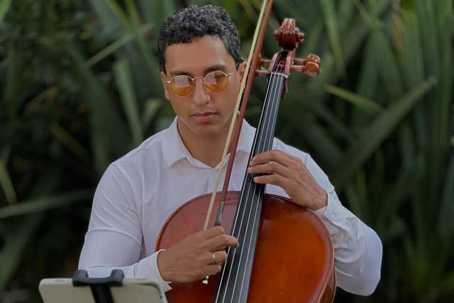 Cello Yuri Belo