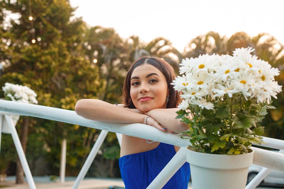 Debutante