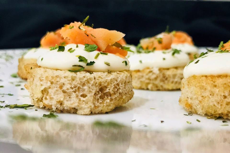 Canapes de salmão