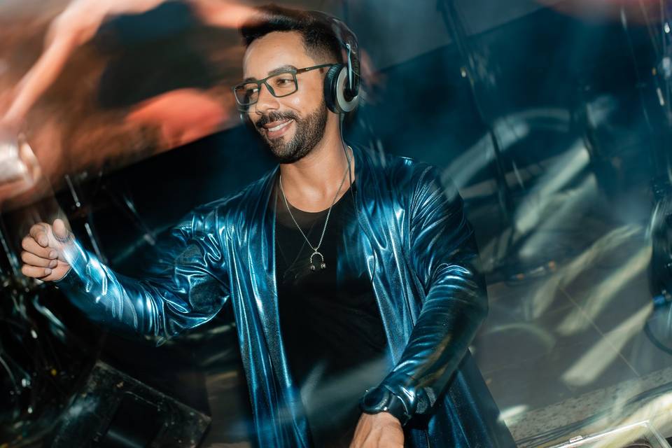DJ Ayron Alves