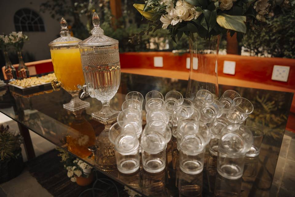 WELCOME drinks
