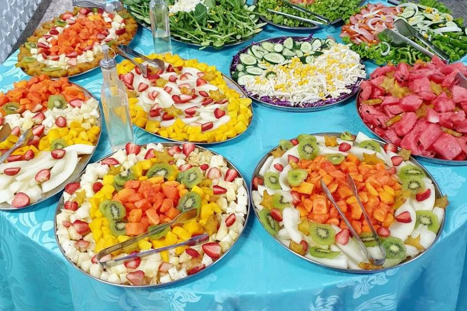 Saladas/frutas