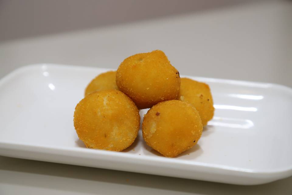 Bolinha de queijo