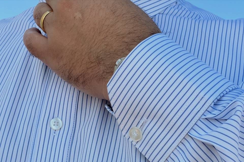 Detalhes de camisa sob medida