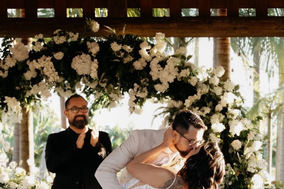 Beijo altar