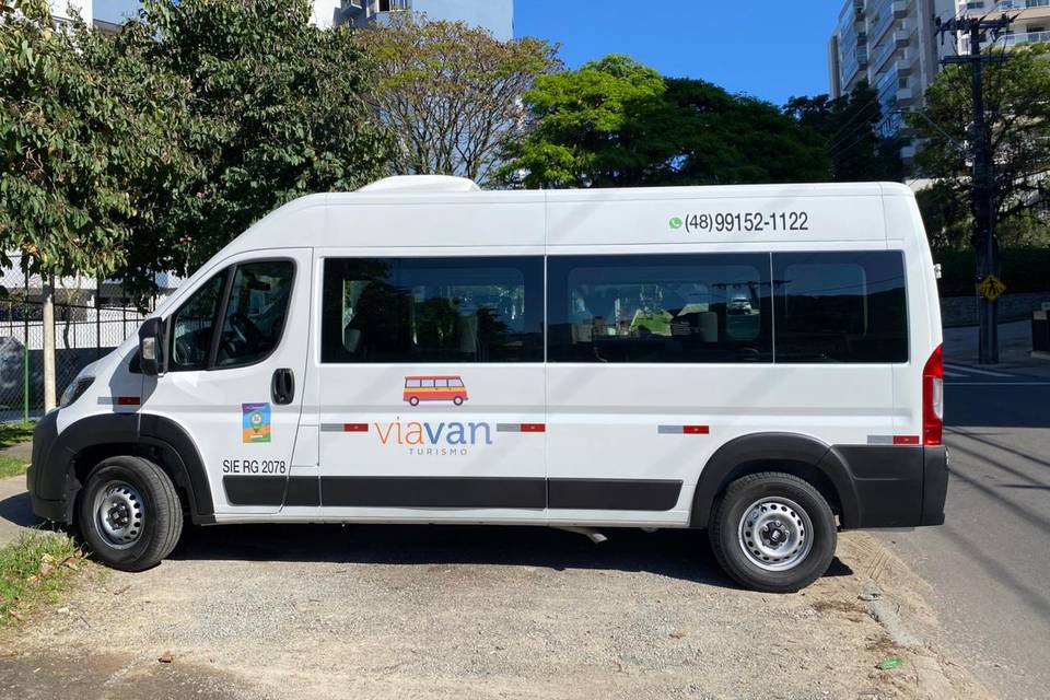 Van 15 lugares