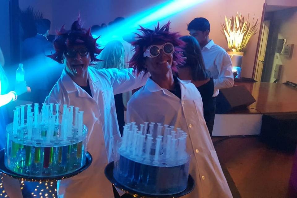 EvolutiON Pro Eventos - Bartenders