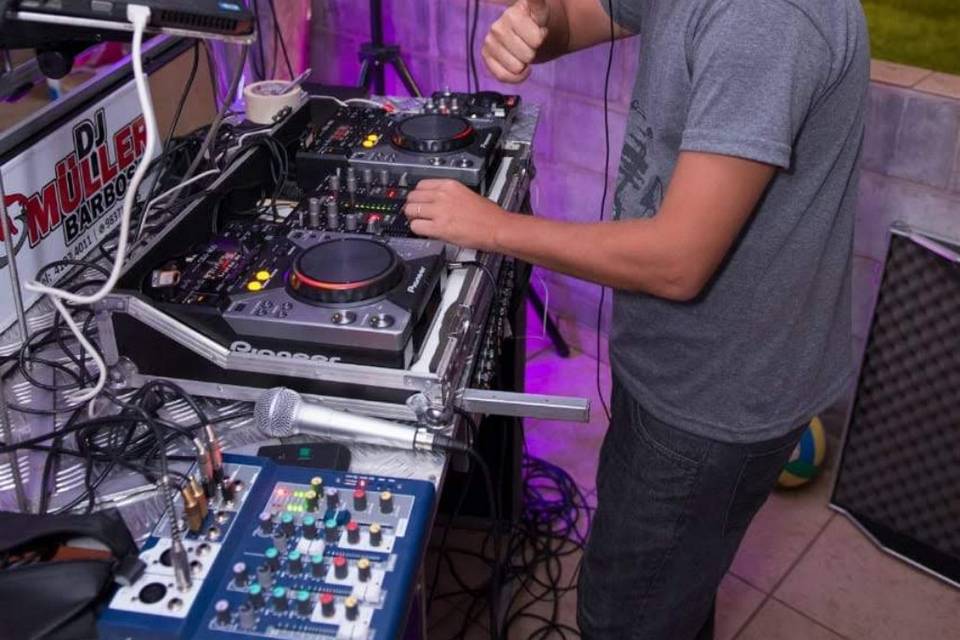 Müller DJ