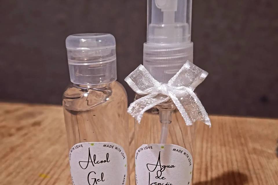 Mini álcool gel e água perfuma
