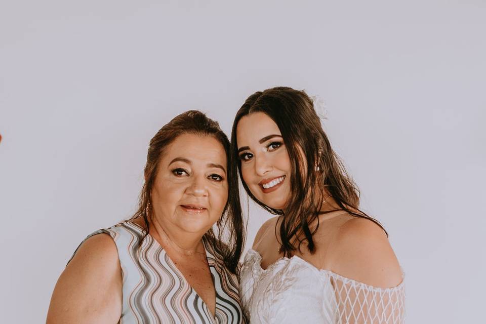 Isabela e sua mãe