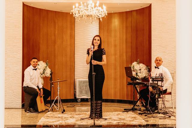 Aaron Coral e Orquestra