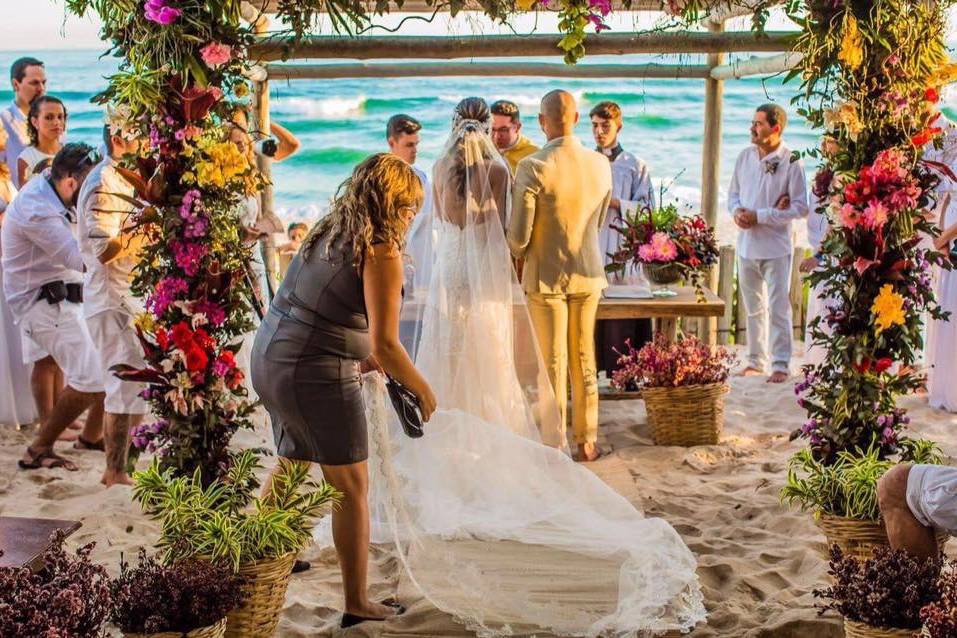 Casamento pé na areia