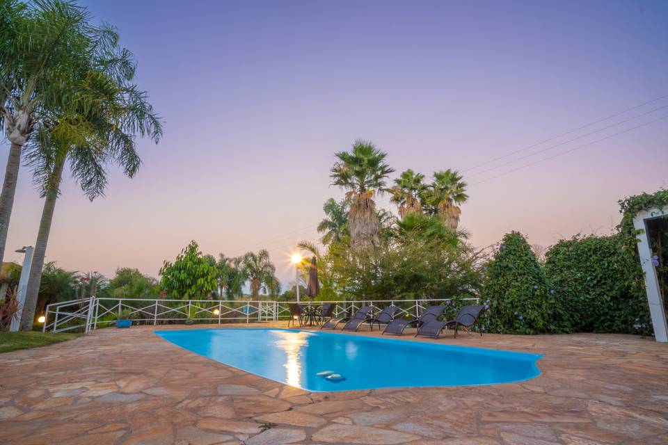 Piscina para o bar de bebidas