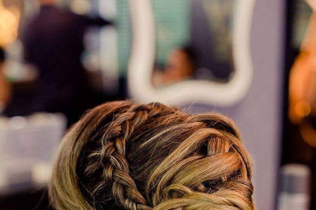 Penteado por Andréa Novena