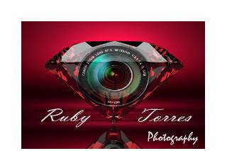 Logo Ruby Torres Photography
